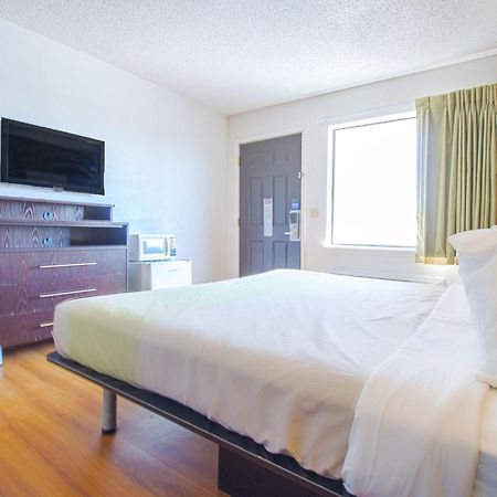 Studio Inn Extended Stay Oklahoma City Airport By Oyo ภายนอก รูปภาพ