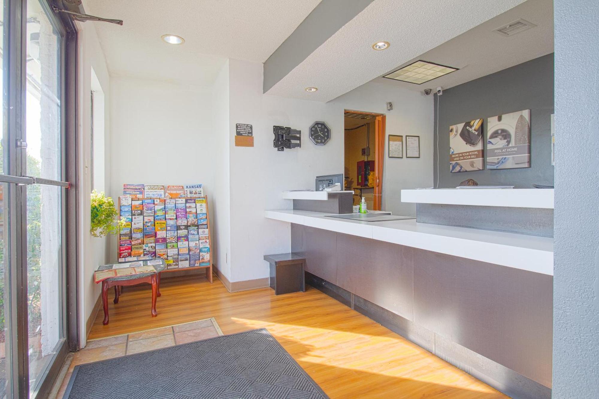 Studio Inn Extended Stay Oklahoma City Airport By Oyo ภายนอก รูปภาพ