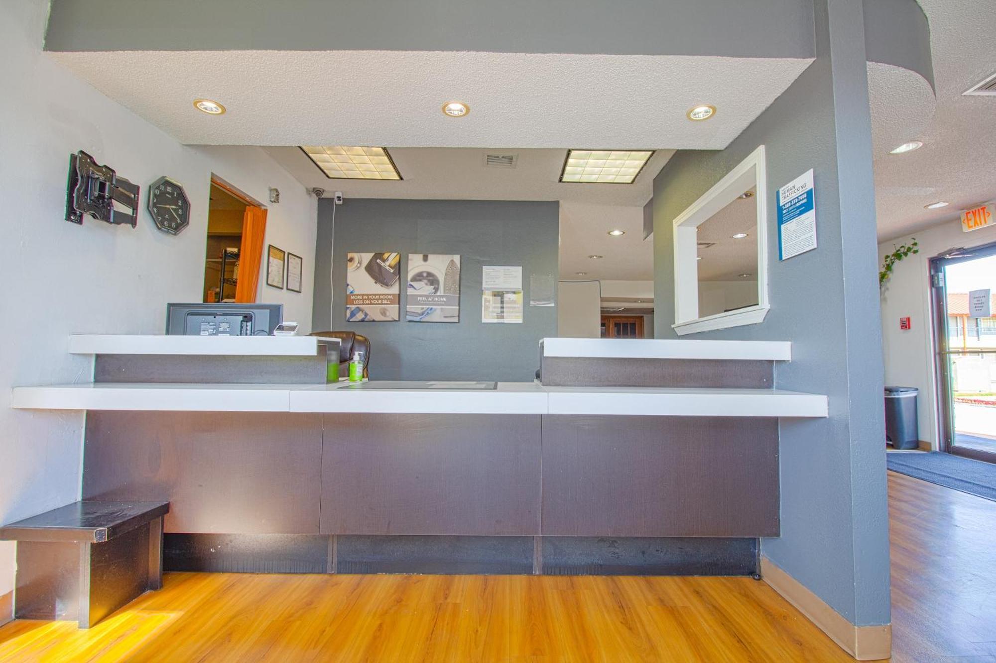 Studio Inn Extended Stay Oklahoma City Airport By Oyo ภายนอก รูปภาพ