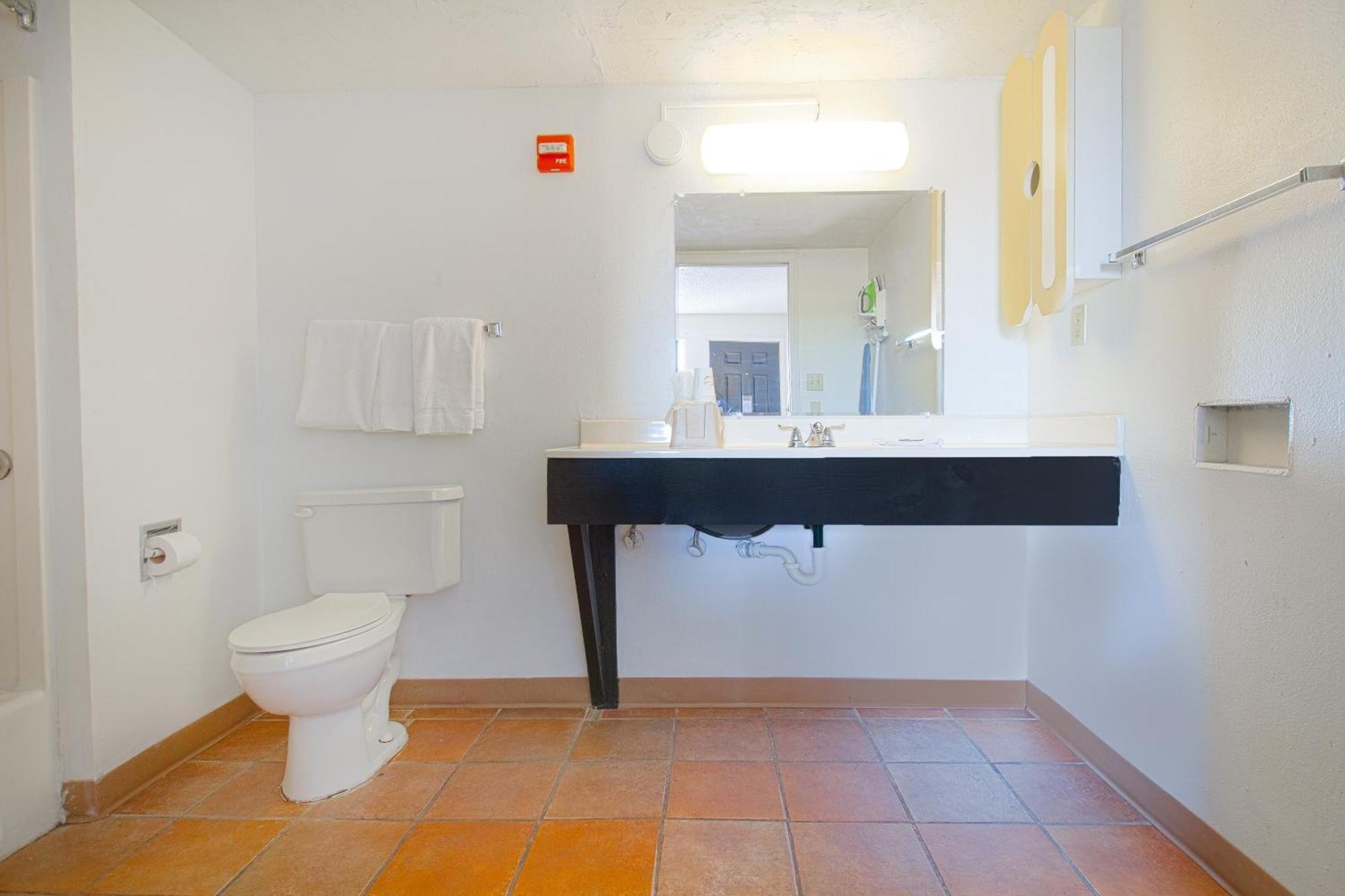 Studio Inn Extended Stay Oklahoma City Airport By Oyo ภายนอก รูปภาพ